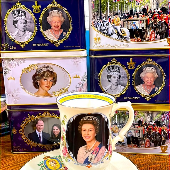 🇬🇧 QUEEN ELIZABETH II ENGLISH BREAKFAST TEA Sealed Tin w/ 40 English teabags ✨ - Picture 7 of 13